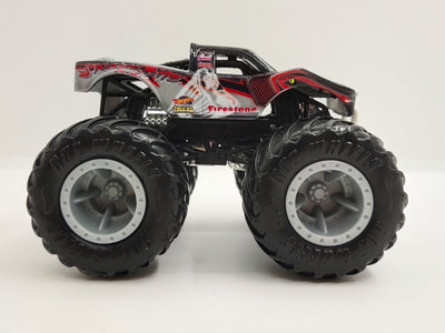 1:64 Scale SNAKE BITE Black/Red/Silver Hot Wheels Die-Cast Toy