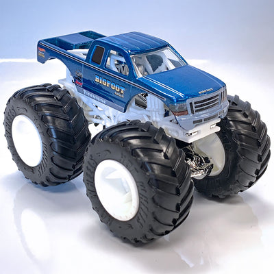 1:64 Scale Super Duty BIGFOOT Hot Wheels Die-Cast Toy