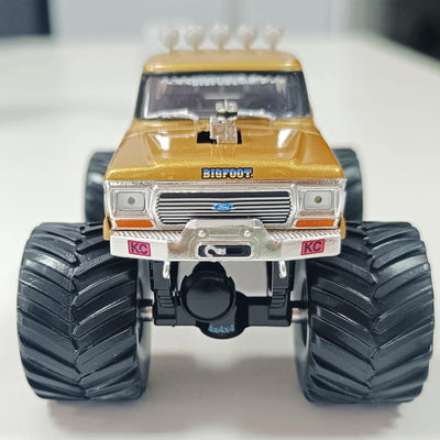 NOT A TOY - Gold 50th Anniversary 1:43 Greenlight Collectibles BIGFOOT #1 Die-Cast