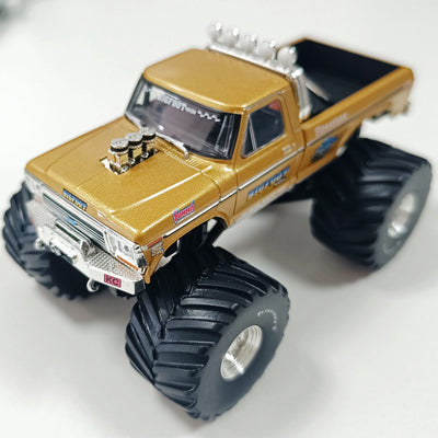 NOT A TOY - Gold 50th Anniversary 1:43 Greenlight Collectibles BIGFOOT #1 Die-Cast