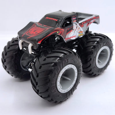 1:64 Scale SNAKE BITE Black/Red/Silver Hot Wheels Die-Cast Toy